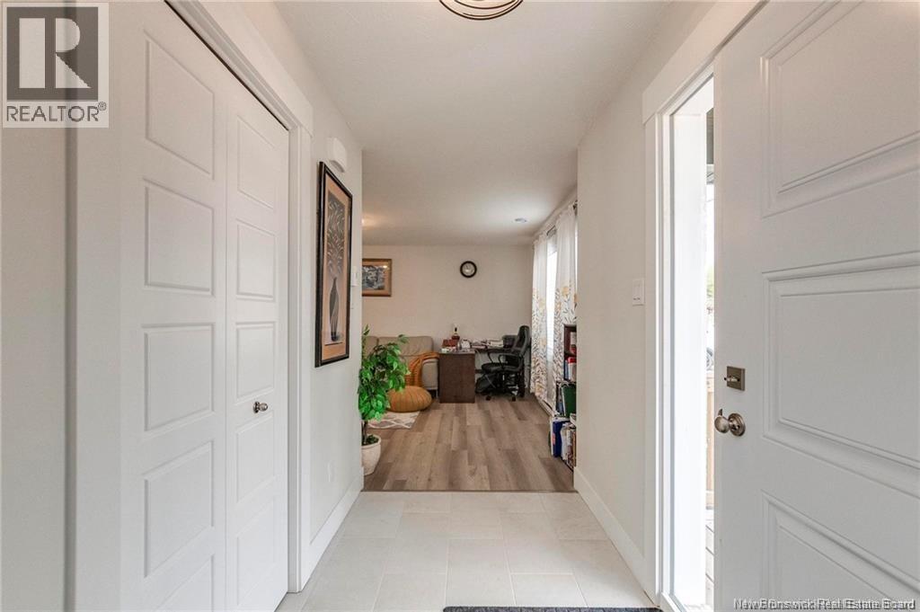 245 LORETTE - Image 2