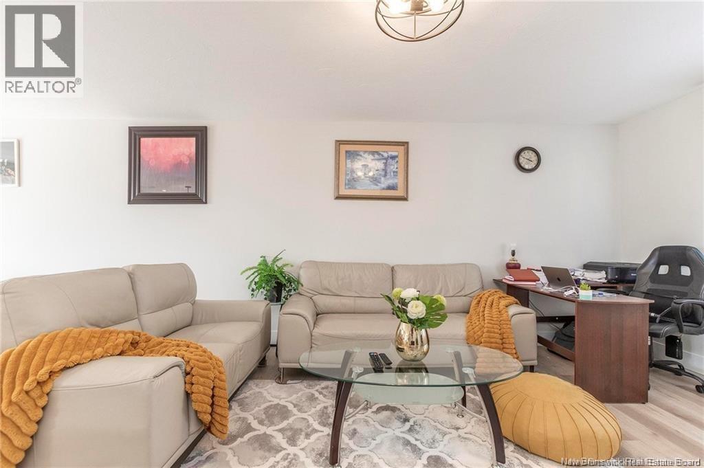 245 LORETTE - 7