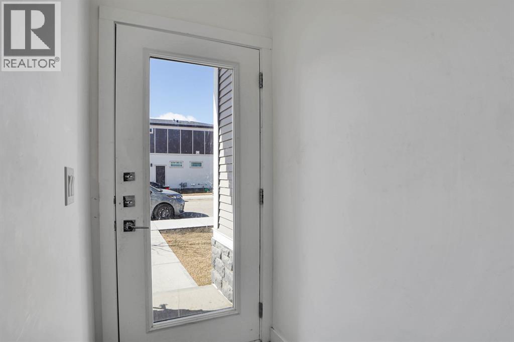 Single Family House for Sale in  Saddlepeace Crescent NE Saddle Ridge Calgary 