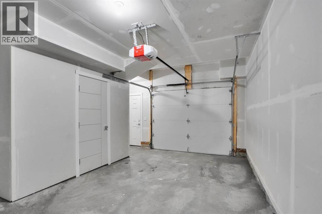 Single Family House for Sale in  Saddlepeace Crescent NE Saddle Ridge Calgary 