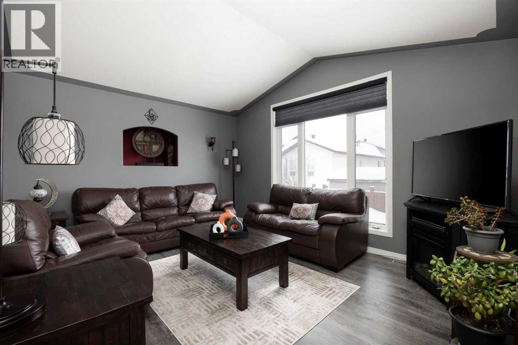 196 Waniandy Way, Fort McMurray