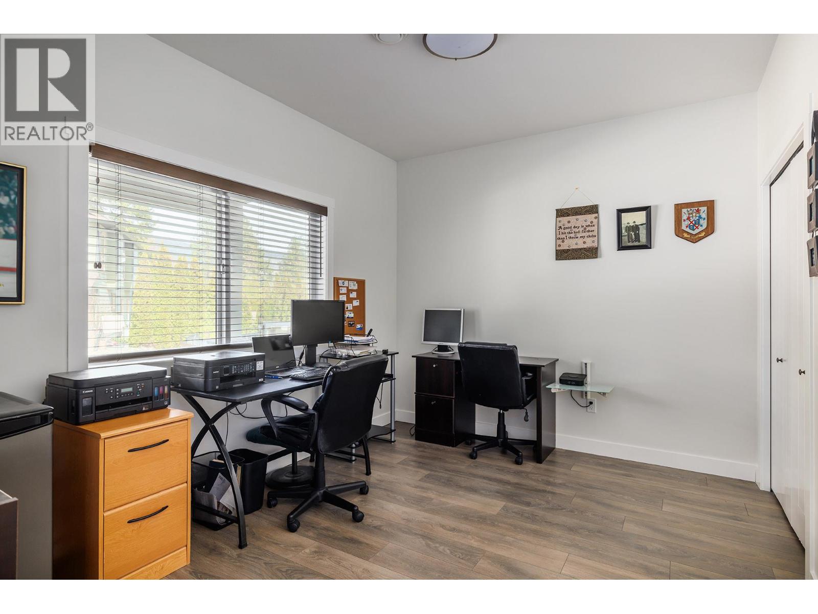 3042 Glenrosa Road - 18