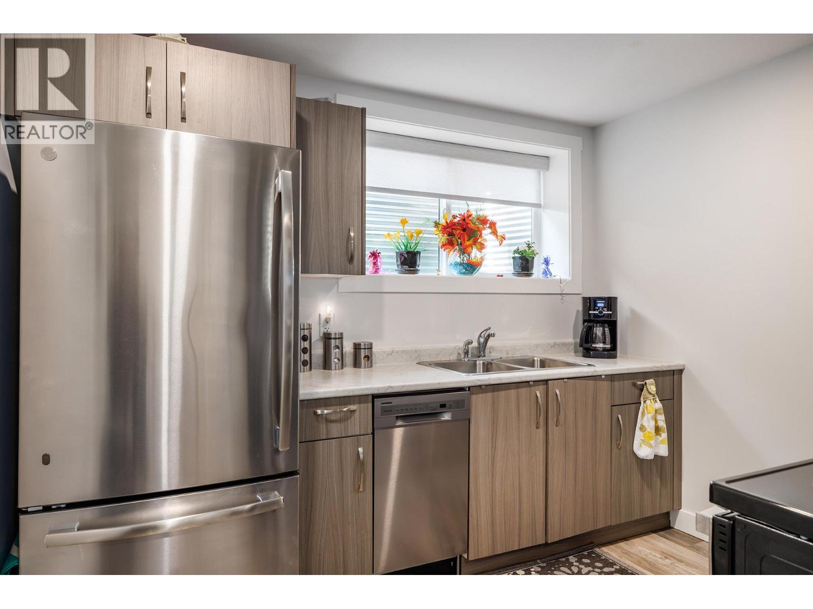 3042 Glenrosa Road, West Kelowna