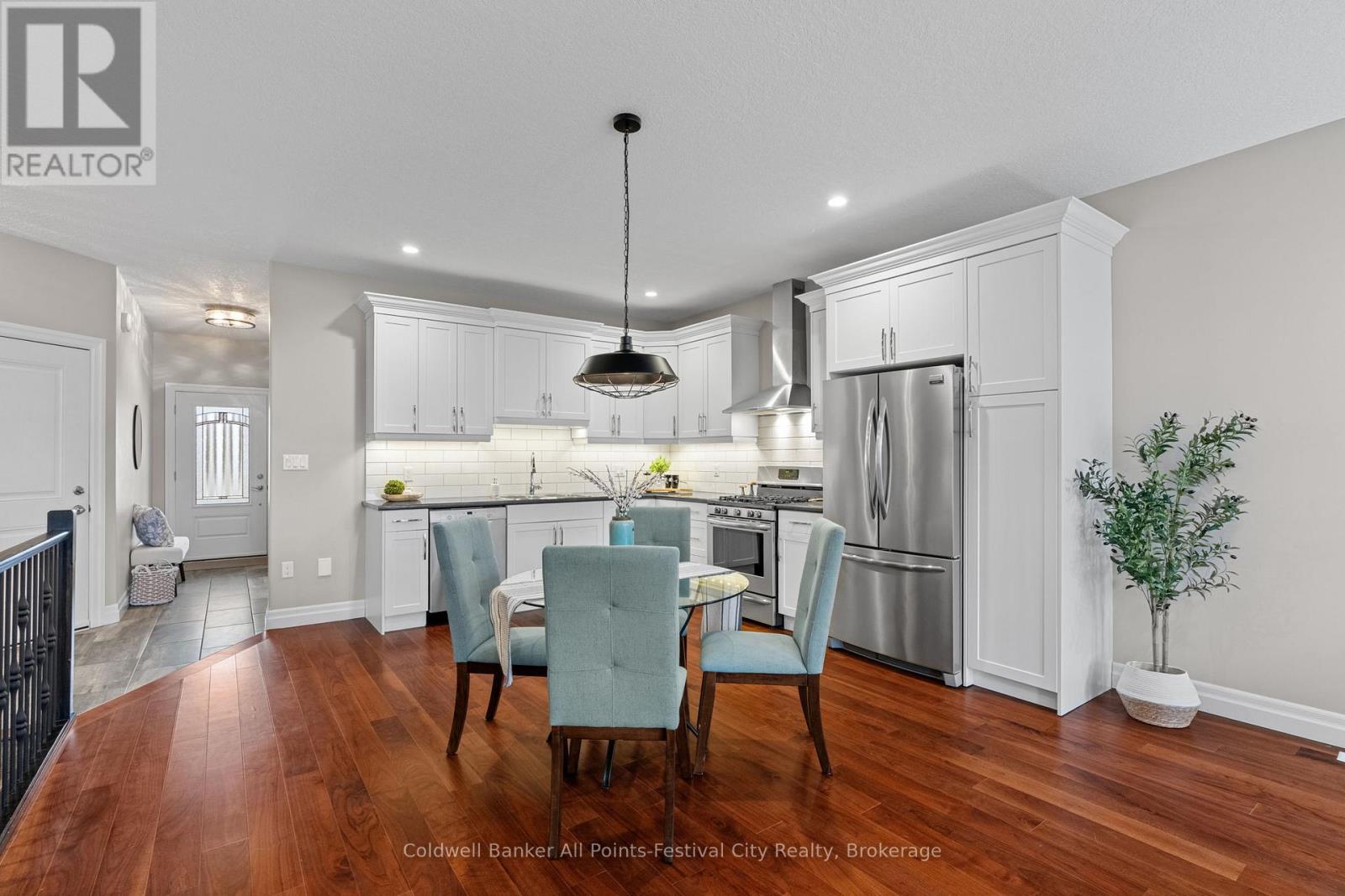 206 BENNETT STREET E - 18