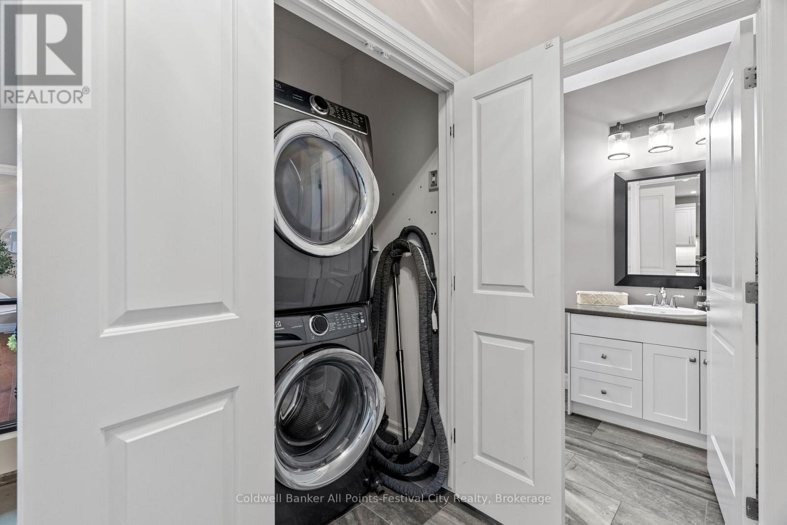 206 BENNETT STREET E - 33