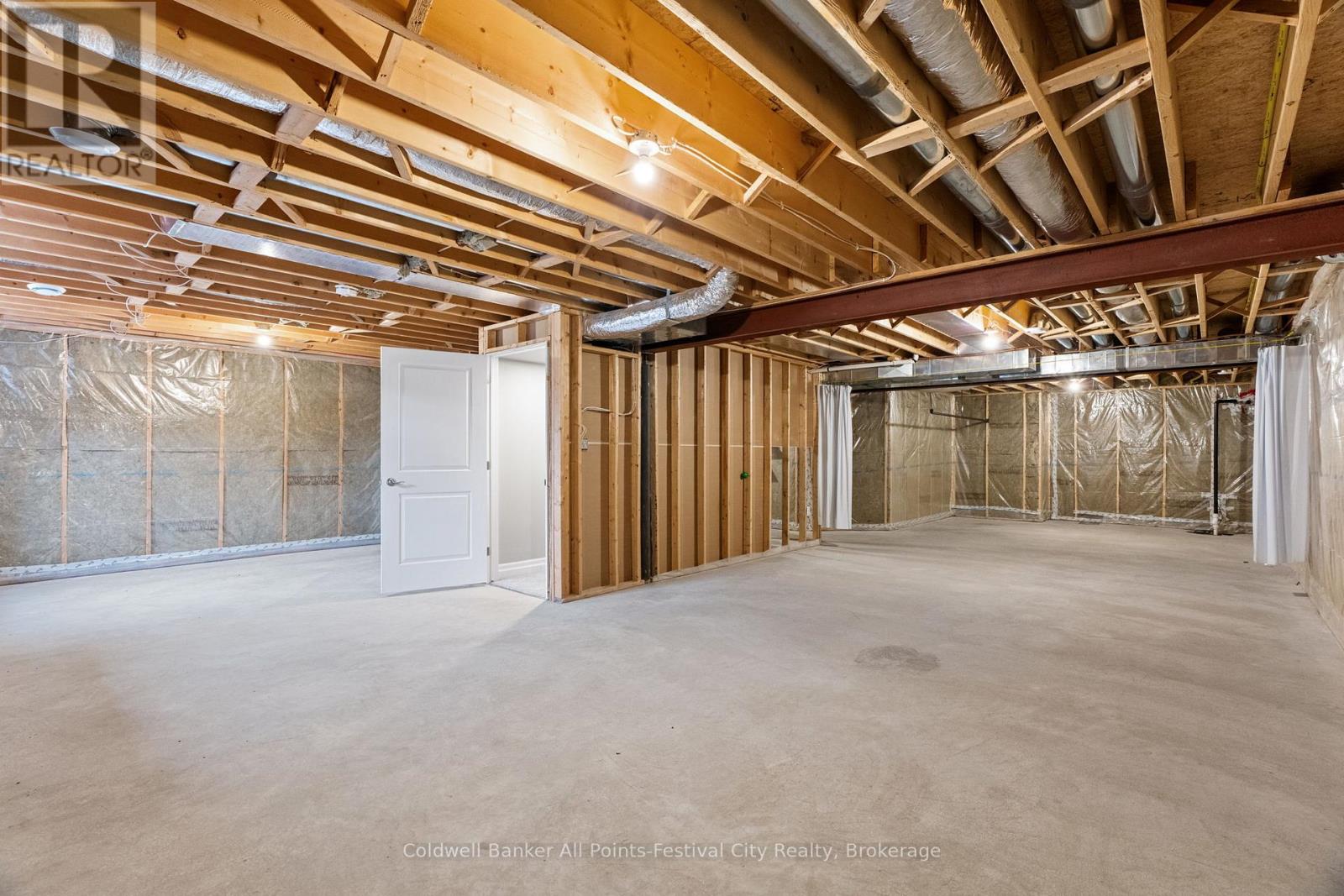 206 BENNETT STREET E - 36