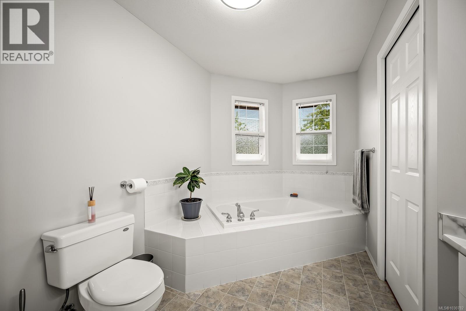 2962 Huckleberry Pl, Courtenay