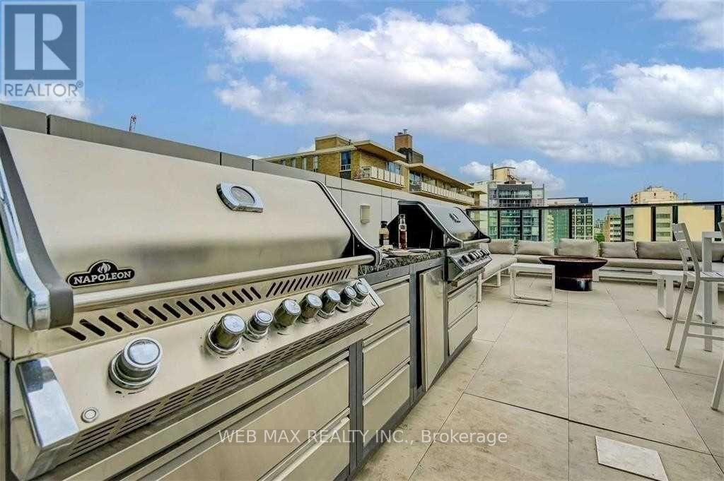 #1611 185 ROEHAMPTON AVENUE - 15