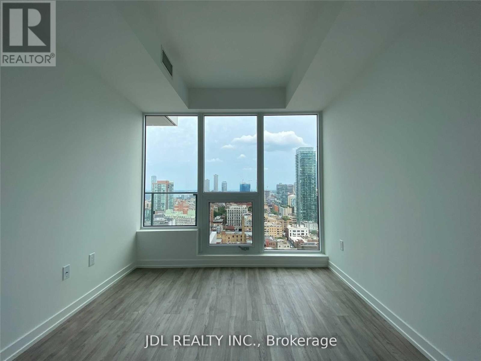 2603 - 77 SHUTER STREET