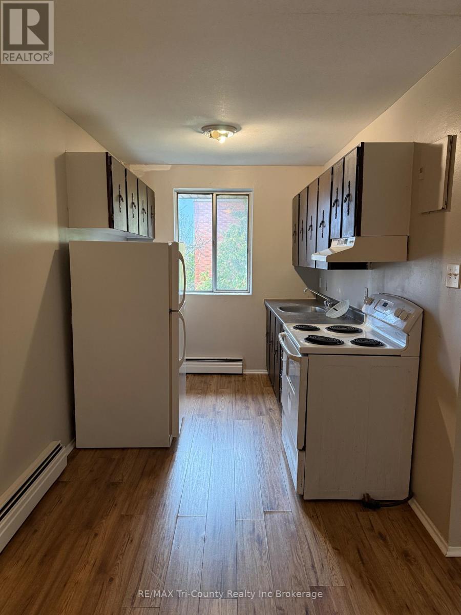 #302 191 LISGAR AVENUE - 4