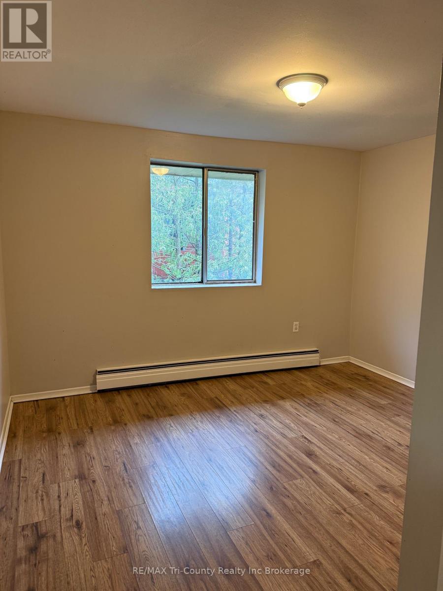 #302 191 LISGAR AVENUE - 7