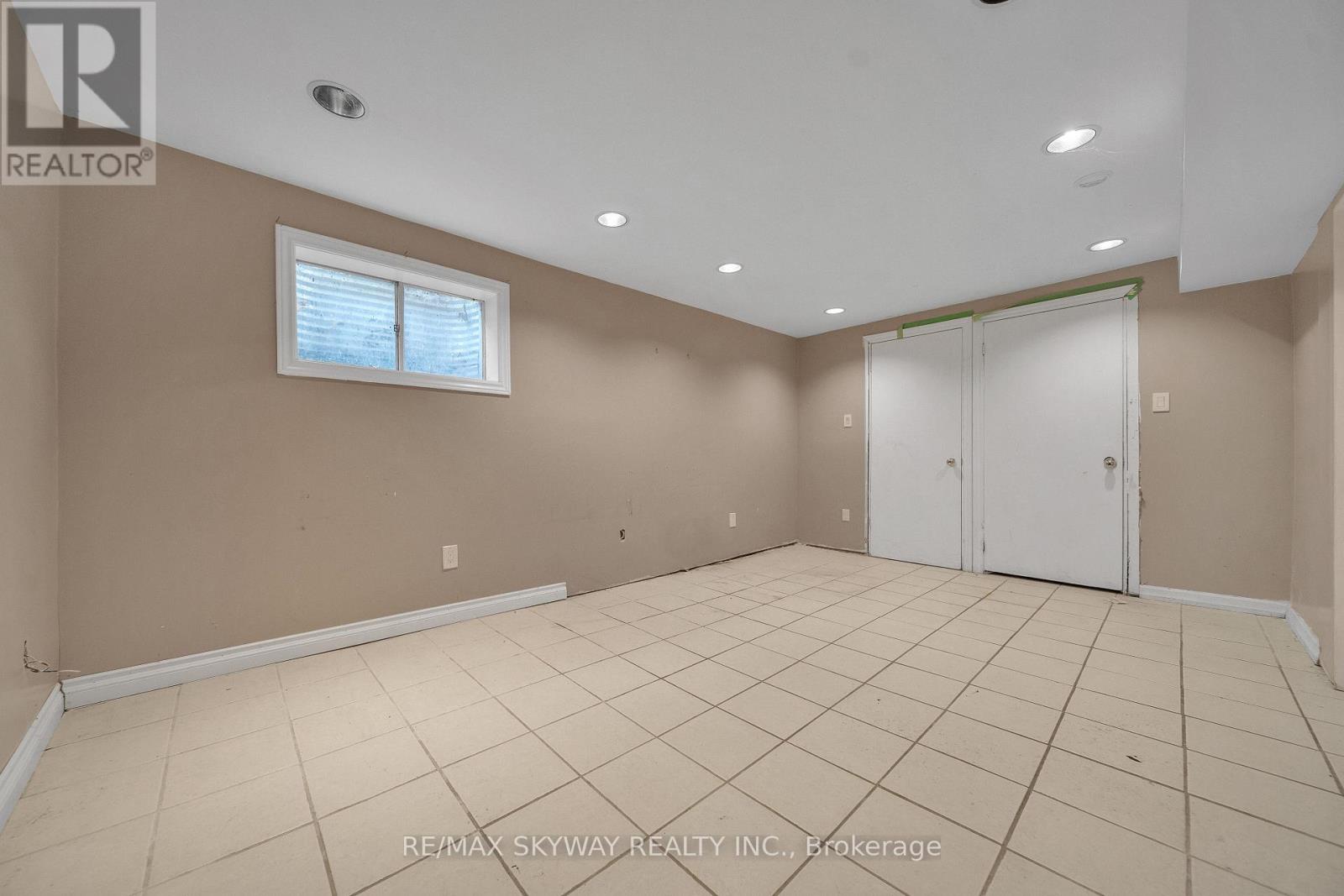 234 MANSE ROAD - 24