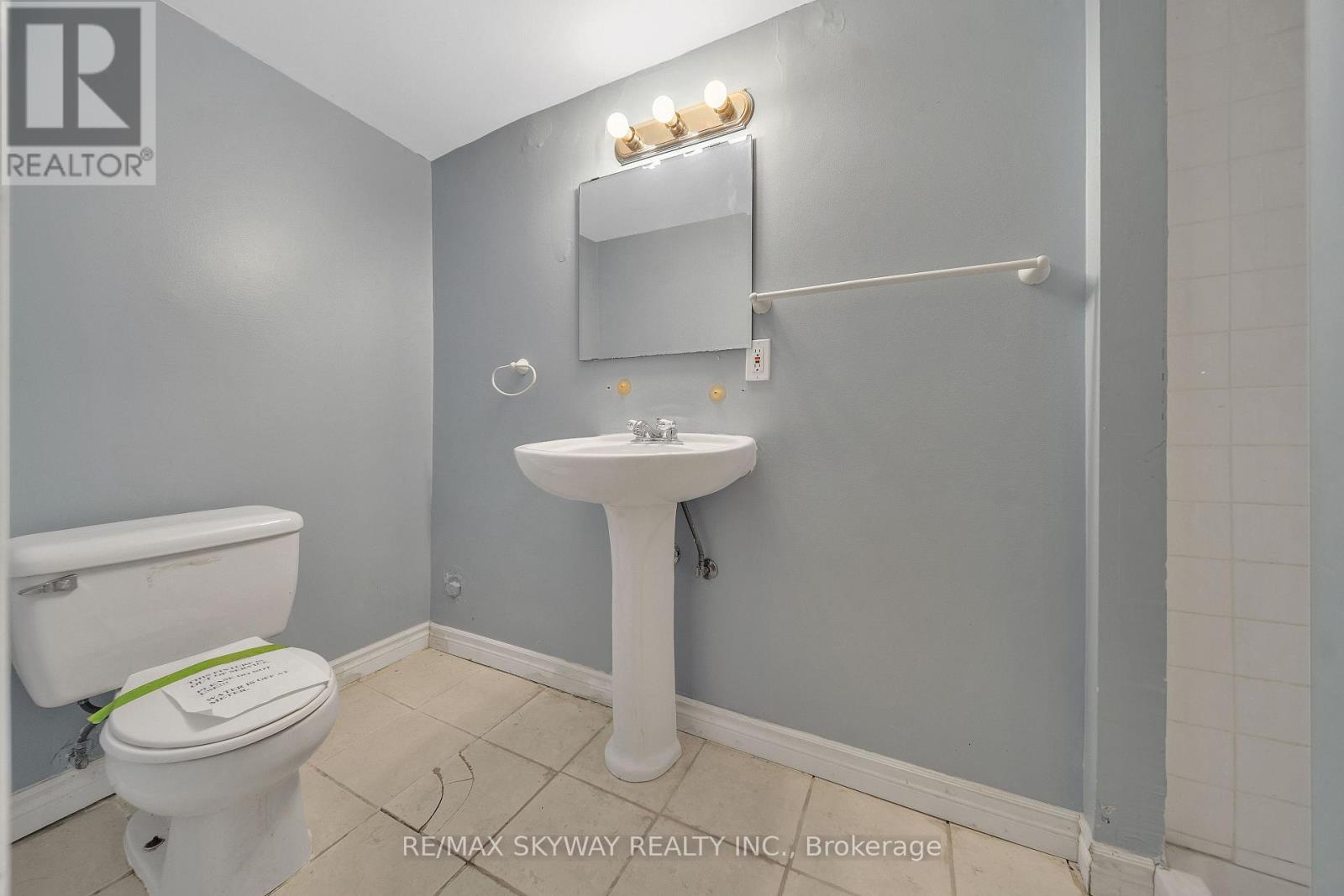 234 MANSE ROAD - 20