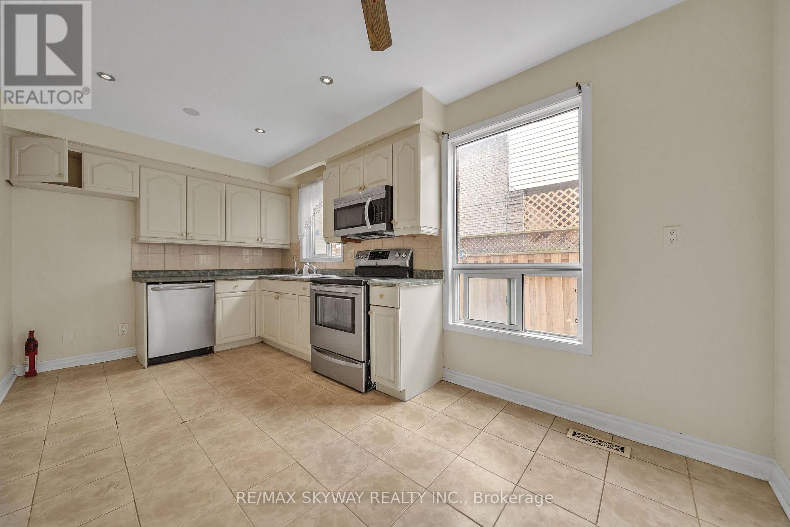 234 MANSE ROAD - 7