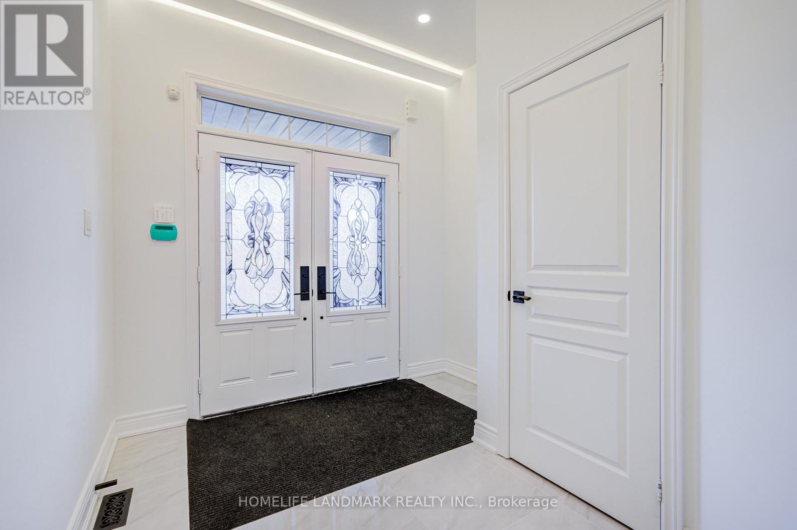 24 HASKETT DRIVE - 3
