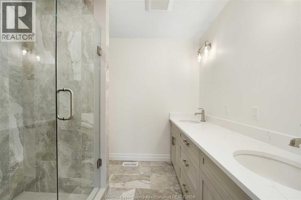 53 GRAF STREET - 17