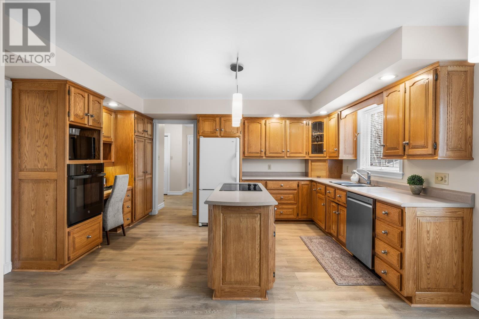 380 Hunter Avenue - 11