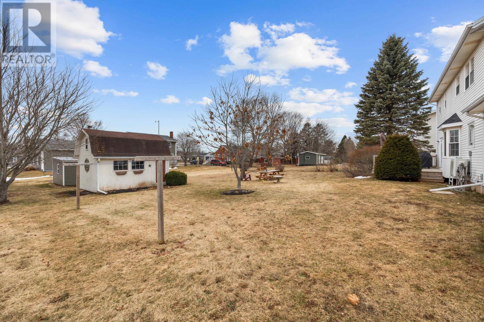 380 Hunter Avenue - 46