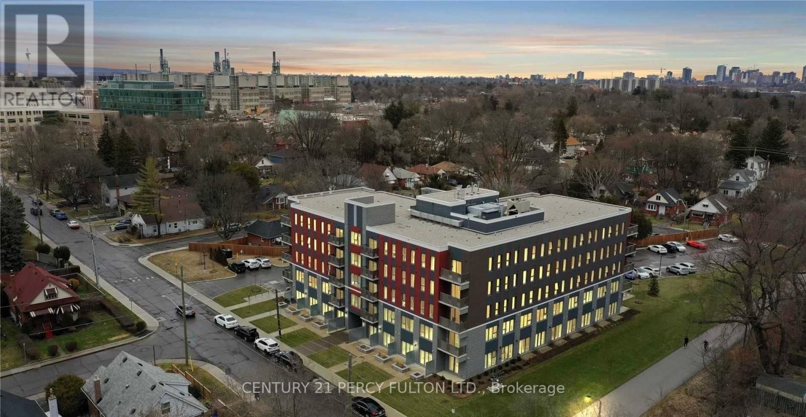 #210 77 LELAND STREET - 27