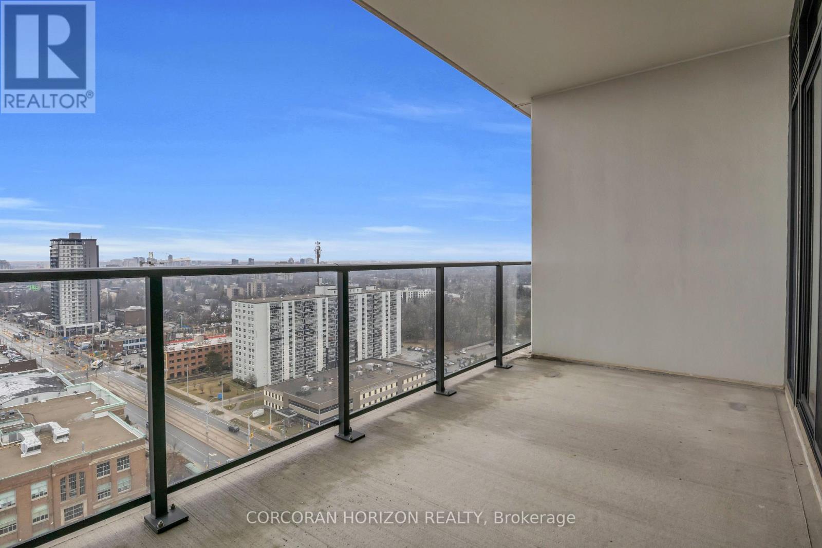 #1711 741 KING STREET - 21