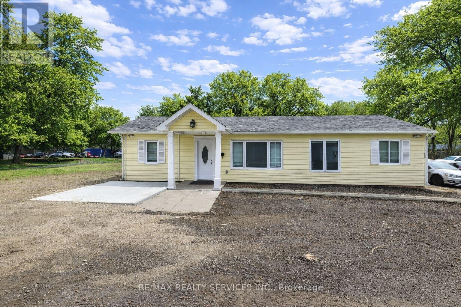 B - 698 HIGHWAY 6 HIGHWAY