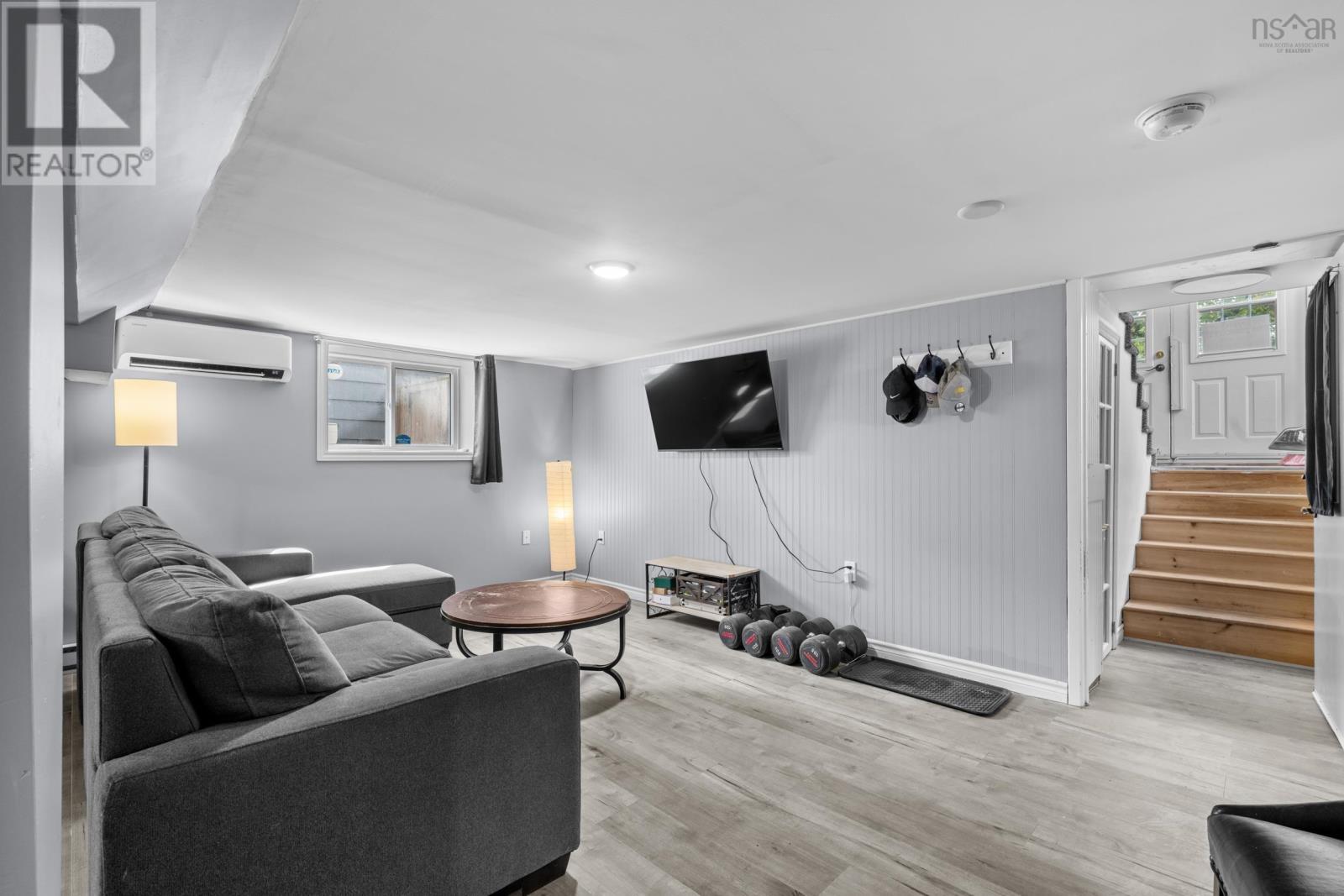 2793 CONNOLLY STREET - 23