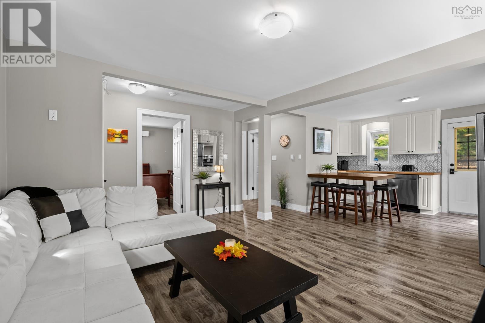 2793 CONNOLLY STREET - 11