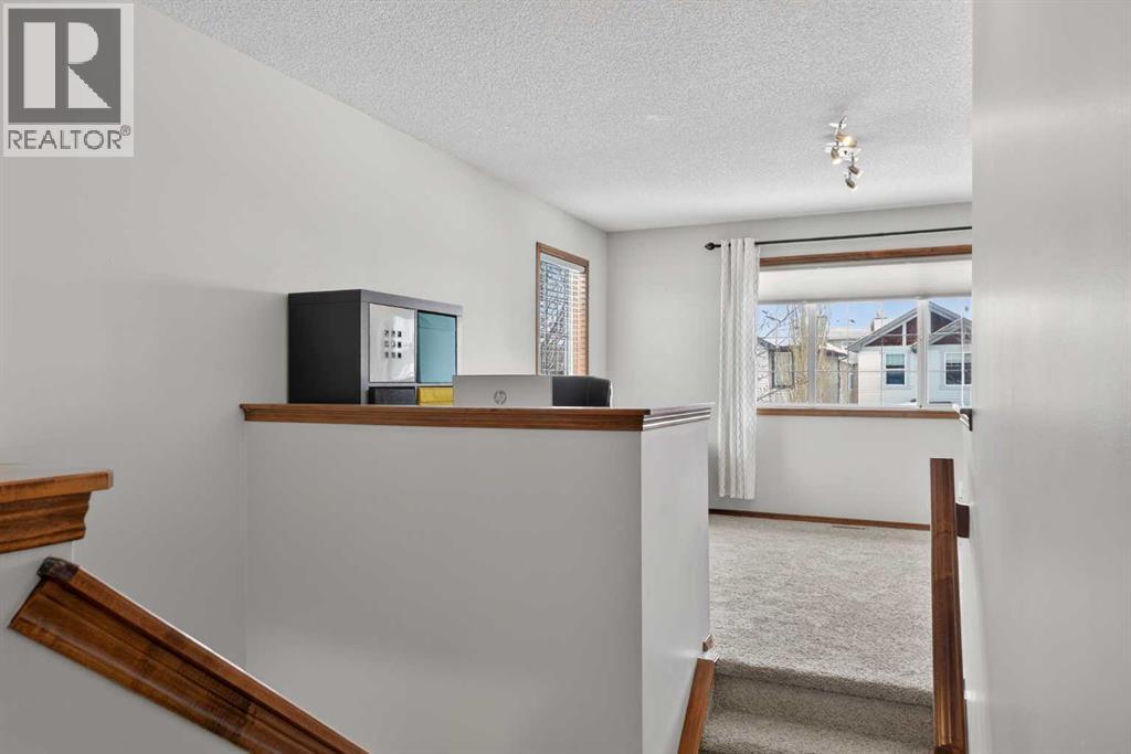 Single Family House for Sale in  Tuscany Vista Crescent NW Tuscany Calgary 