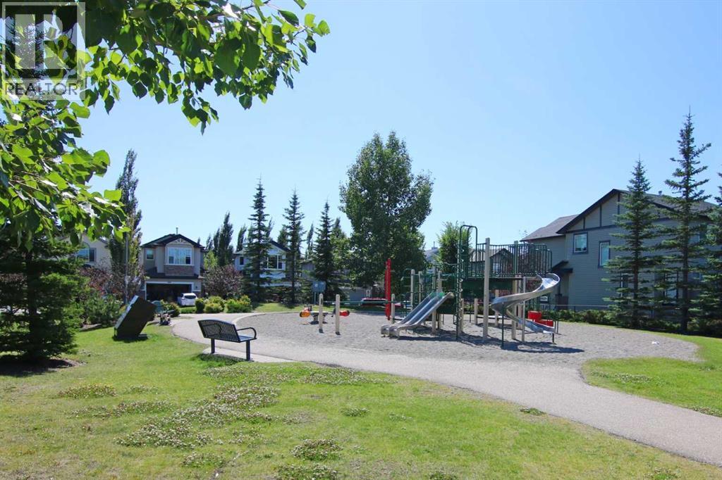 Single Family House for Sale in  Tuscany Vista Crescent NW Tuscany Calgary 