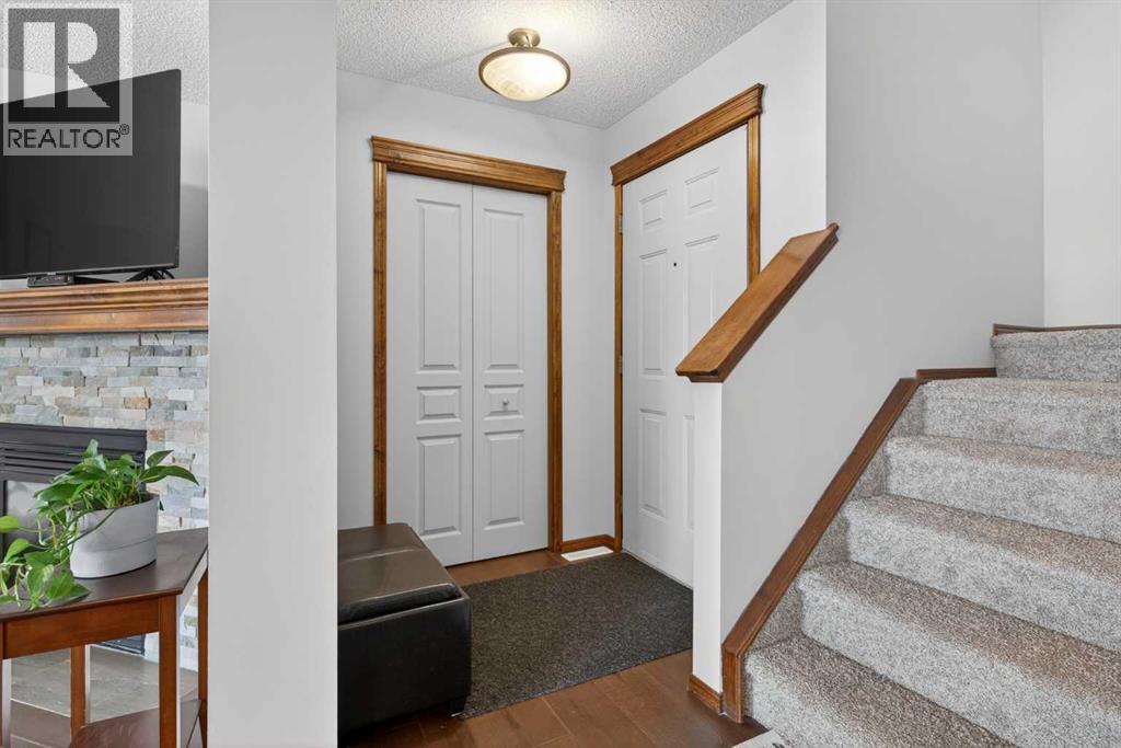 Single Family House for Sale in  Tuscany Vista Crescent NW Tuscany Calgary 