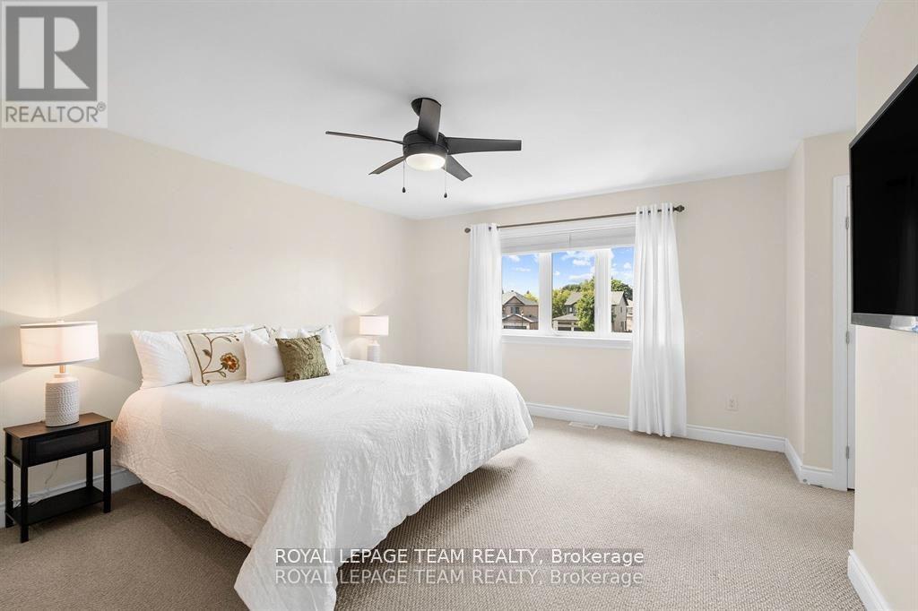 221 SANTIAGO STREET - 15