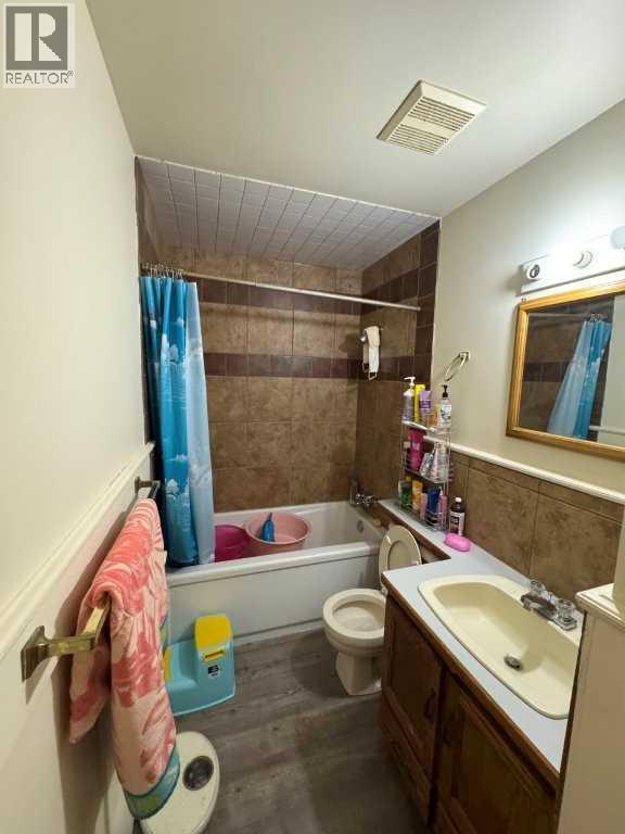 6014 56 Avenue, Red Deer