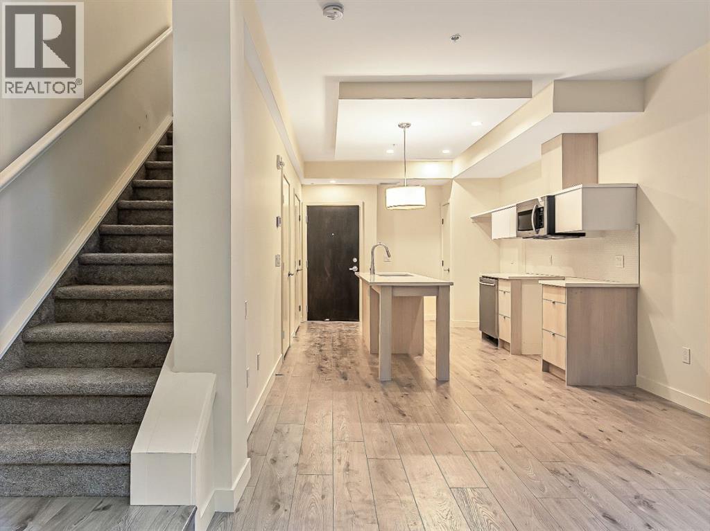 Multi-family House for Sale in    Avenue SW South Calgary Calgary 