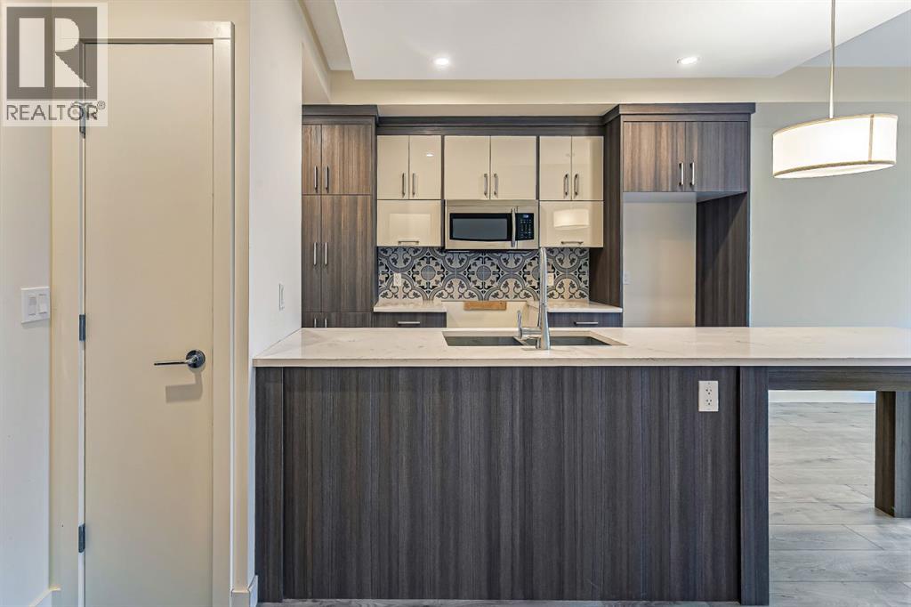 Multi-family House for Sale in    Avenue SW South Calgary Calgary 