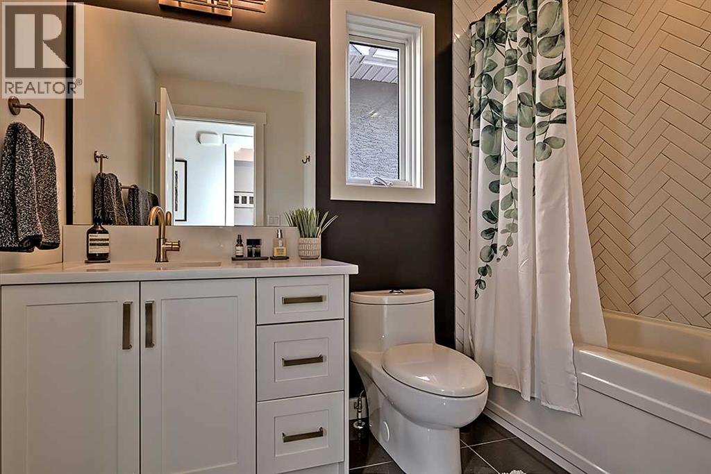 Single Family House for Sale in   Street SW Richmond Calgary 