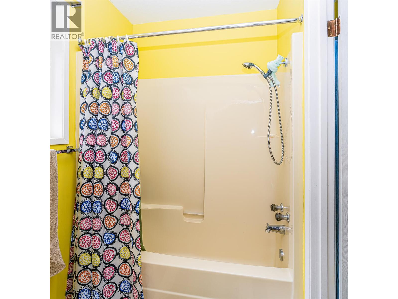 340 McKinney Road Unit# 17, Oliver