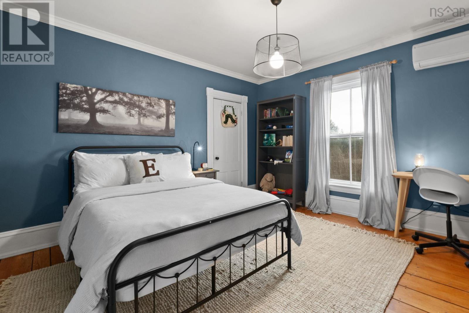 Property 24 of 40 of 493 360 Highway