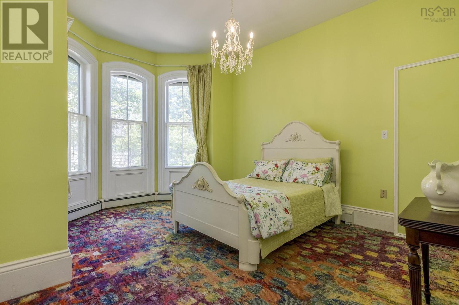 Property 19 of 48 of 446 St George Street