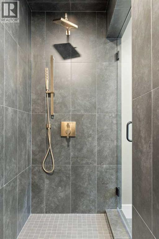 Single Family House for Sale in  Aspen Summit Heights SW Aspen Woods Calgary 