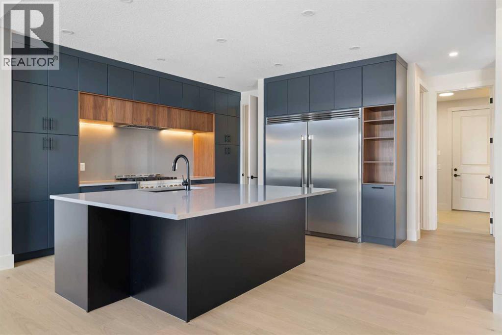 Single Family House for Sale in  Aspen Summit Heights SW Aspen Woods Calgary 