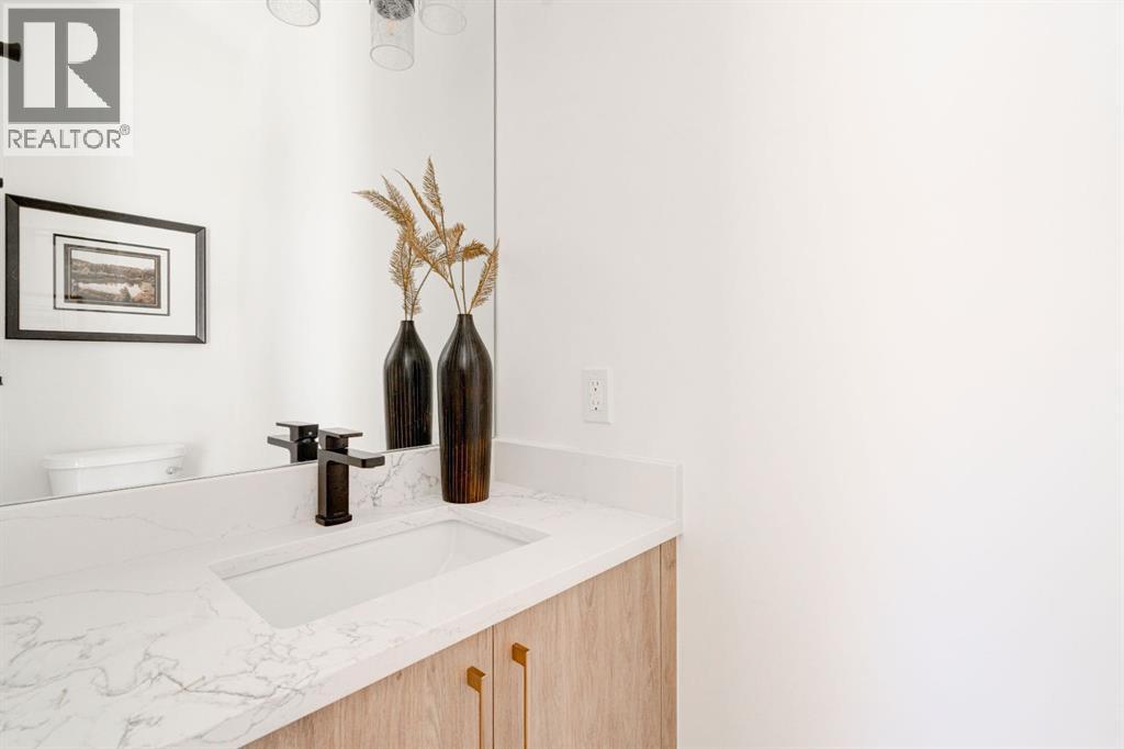 Single Family House for Sale in A Moncton Road NE Winston Heights/Mountview Calgary 