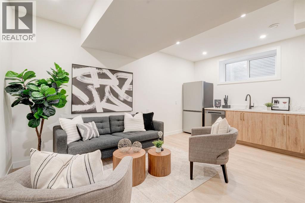 Single Family House for Sale in A Moncton Road NE Winston Heights/Mountview Calgary 