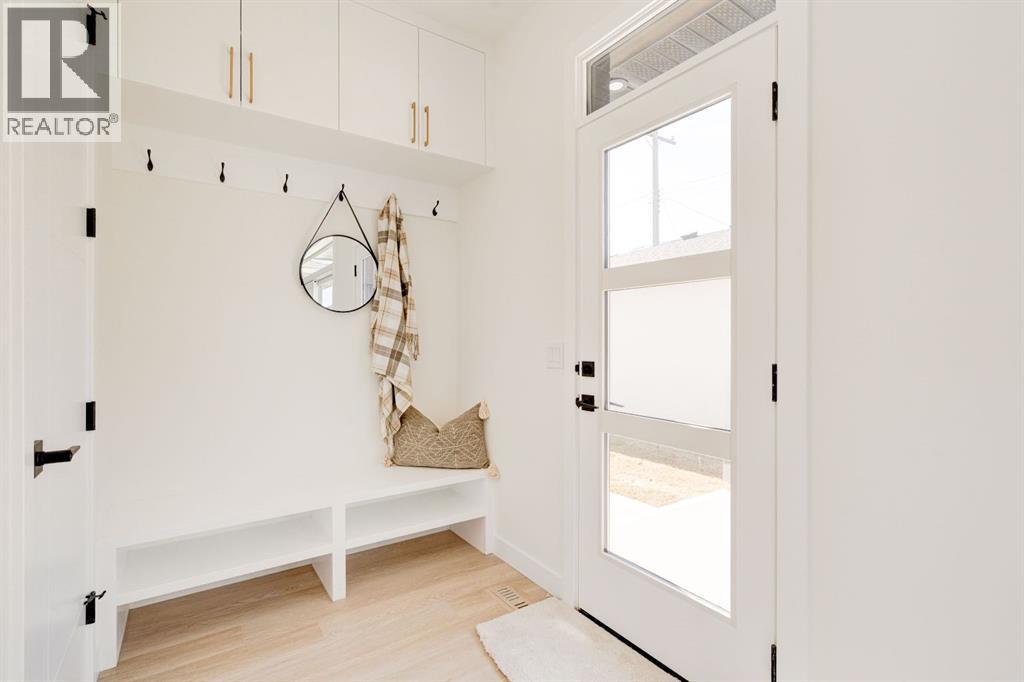 Single Family House for Sale in A Moncton Road NE Winston Heights/Mountview Calgary 