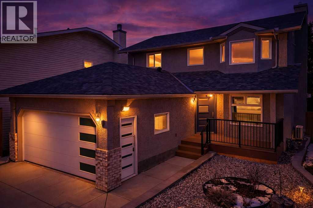 Single Family House for Sale in  Riverside Mews SE Riverbend Calgary 