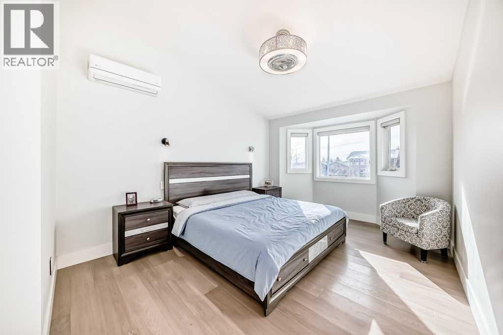 Single Family House for Sale in  Riverside Mews SE Riverbend Calgary 