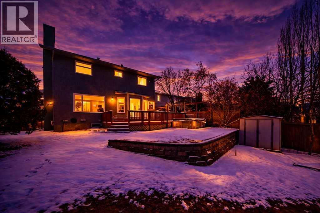 Single Family House for Sale in  Riverside Mews SE Riverbend Calgary 