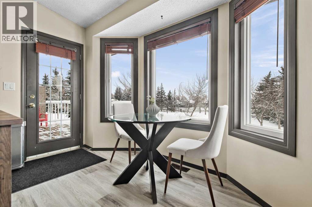 Single Family House for Sale in  Rivergreen Crescent SE Riverbend Calgary 