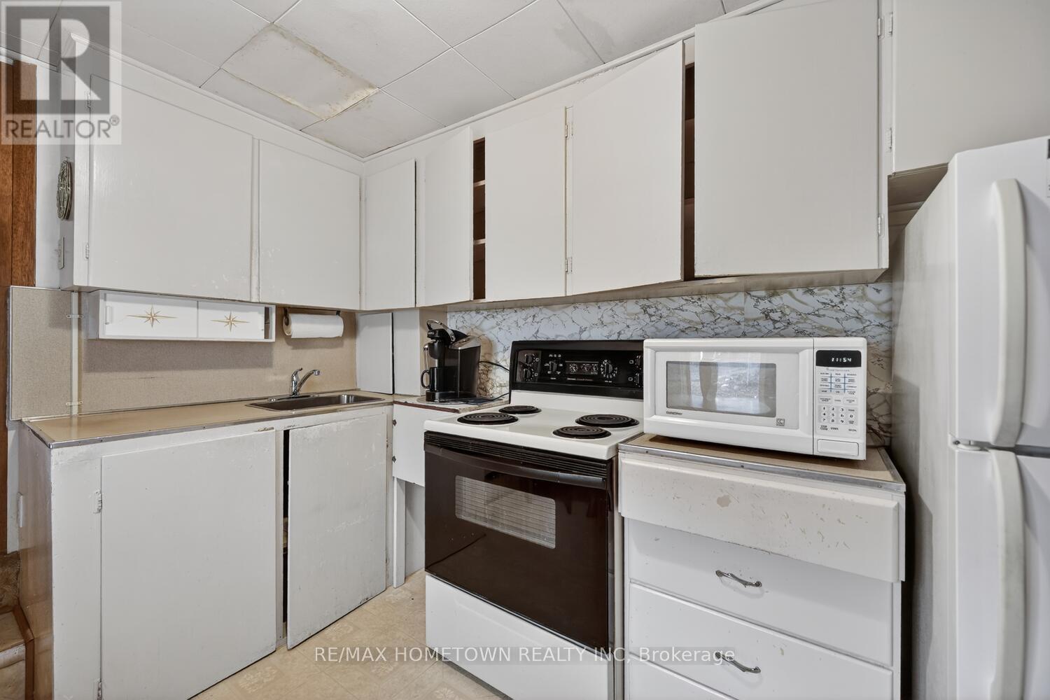 7-9 DALES AVENUE - 5