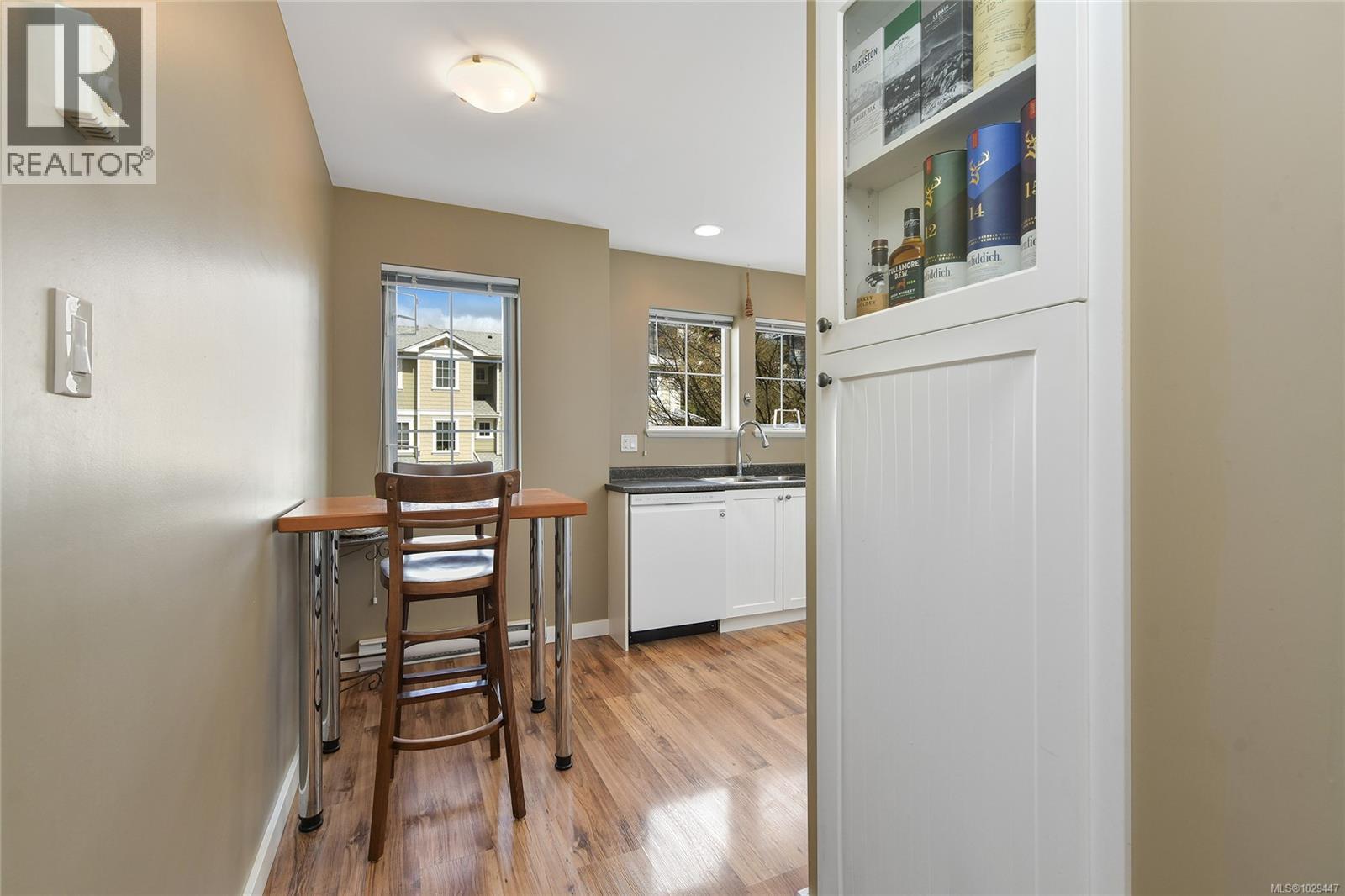 103 820 Brock Avenue, Langford