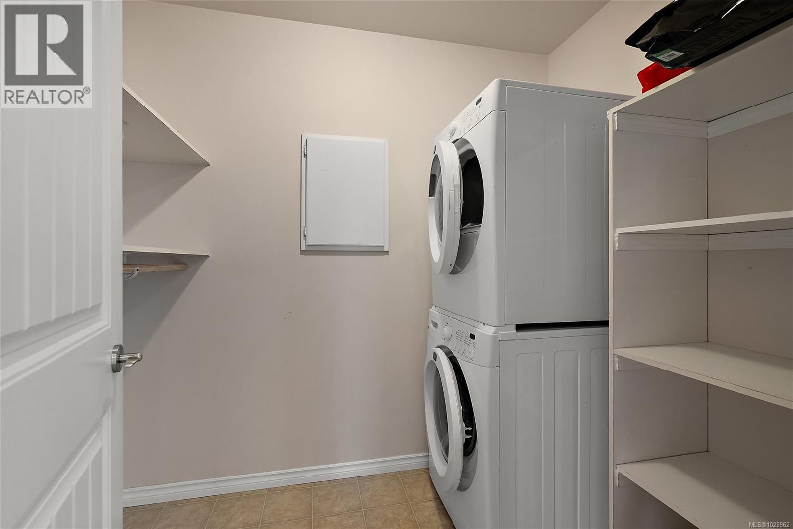  971 Wild Blossom Court, Langford